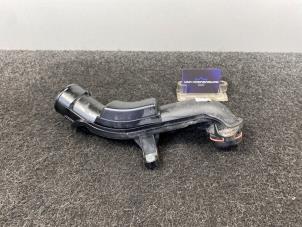 Gebruikte Aanzuigslang Lucht Ford Explorer Prijs € 50,00 Inclusief btw aangeboden door Van Kronenburg Engines