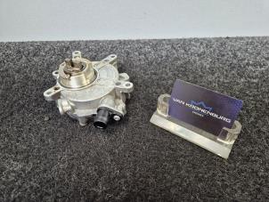 Gebruikte Vacuumpomp (Benzine) Mercedes GLE AMG (W166) 3.0 43 AMG V6 24V 4-Matic Prijs € 75,00 Inclusief btw aangeboden door Van Kronenburg Engines