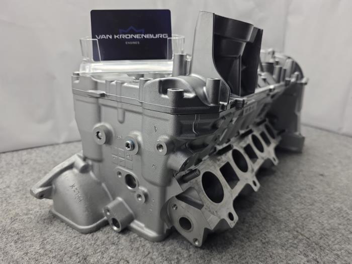 Cilinderkop van een Audi RS6