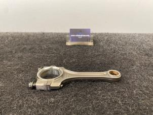 Gebruikte Drijfstang Ferrari F430 4.3 V8 32V Prijs € 199,95 Inclusief btw aangeboden door Van Kronenburg Engines