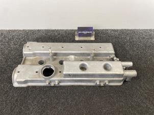 Gebruikte Kleppendeksel Opel Astra G (F08/48) 1.6 16V Prijs € 24,20 Inclusief btw aangeboden door Van Kronenburg Engines