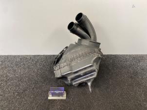Gebruikte Luchtfilterhuis Audi S6 Avant (C7) 4.0 V8 TFSI Prijs € 149,96 Inclusief btw aangeboden door Van Kronenburg Engines