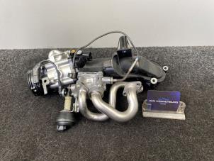 Nieuwe Gasklephuis Mercedes ML III (166) 3.0 ML-350 BlueTEC V6 24V 4-Matic Prijs € 174,95 Inclusief btw aangeboden door Van Kronenburg Engines