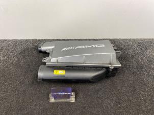 Gebruikte Luchtfilterhuis Mercedes S AMG (W222) 5.5 S-63 AMG V8 32V Biturbo 4-Matic Prijs € 59,96 Inclusief btw aangeboden door Van Kronenburg Engines