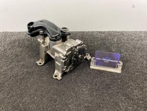 Gebruikte Oliepomp BMW 5 serie (G30) 530d 3.0 TwinPower Turbo 24V Prijs € 124,94 Inclusief btw aangeboden door Van Kronenburg Engines