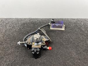 Nieuwe Brandstofpomp Mechanisch Mercedes S (W220) 3.2 S-320 CDI 24V Prijs € 363,00 Inclusief btw aangeboden door Van Kronenburg Engines