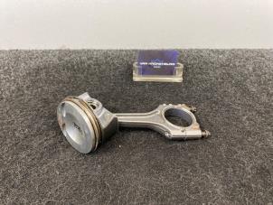 Nieuwe Zuiger Volkswagen Scirocco (137/13AD) 2.0 TSI 16V Prijs € 65,00 Inclusief btw aangeboden door Van Kronenburg Engines