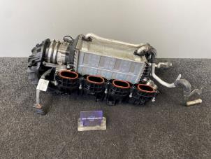 Gebruikte Intercooler Mercedes CLS AMG (C218) 5.5 63 AMG V8 32V Performance package Prijs € 199,95 Inclusief btw aangeboden door Van Kronenburg Engines