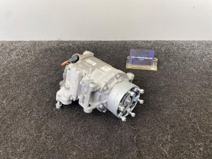 Gebruikte Aircopomp Audi S8 (D4) 4.0 Plus V8 TFSI 32V Prijs € 174,95 Inclusief btw aangeboden door Van Kronenburg Engines