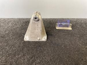 Gebruikte Motorrubber Mercedes SL AMG (R230) 5.4 SL-55 AMG V8 24V Prijs € 44,95 Inclusief btw aangeboden door Van Kronenburg Engines