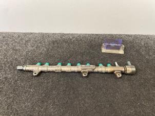 Gebruikte Injector brug BMW 7 serie (G11/12) 740d,Ld xDrive 24V Prijs € 175,00 Inclusief btw aangeboden door Van Kronenburg Engines