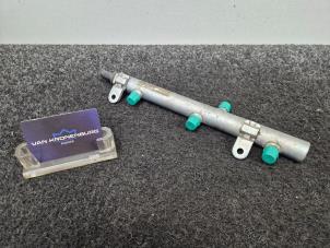 Gebruikte Injector brug Mercedes Sprinter 3,5t (906.13/906.23) 318 CDI 16V Prijs € 79,94 Inclusief btw aangeboden door Van Kronenburg Engines