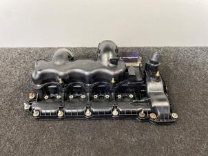 Gebruikte Kleppendeksel Landrover Range Rover Sport (LW) 4.4 SDV8 32V Prijs € 199,95 Inclusief btw aangeboden door Van Kronenburg Engines