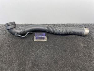 Gebruikte Intercooler Buis BMW X3 (F25) xDrive 20i 2.0 16V Twin Power Turbo Prijs € 74,95 Inclusief btw aangeboden door Van Kronenburg Engines