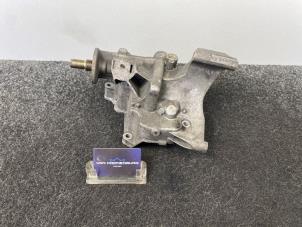 Gebruikte Oliefilterhouder Audi RS 6 Avant (C5) RS6 4.2 V8 40V Biturbo Prijs € 199,95 Inclusief btw aangeboden door Van Kronenburg Engines