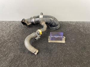 Gebruikte Intercooler Buis Fiat Ducato (250) 2.3 D 126 Multijet Prijs € 60,50 Inclusief btw aangeboden door Van Kronenburg Engines