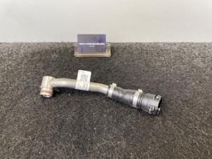 Nieuwe Waterpijp Mercedes A-Klasse AMG (177.0) 2.0 A-45 AMG Turbo 16V 4Matic+ Prijs op aanvraag aangeboden door Van Kronenburg Engines