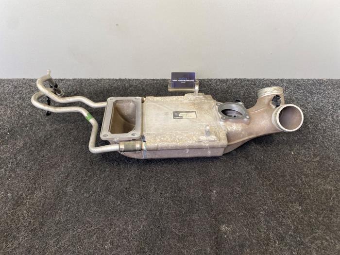Gebruikte Intercooler Mercedes CLS (C219) 5.4 55 AMG V8 24V Prijs € 400,00 Inclusief btw aangeboden door Van Kronenburg Engines