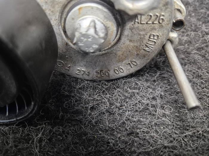 Spanner multiriem van een Mercedes-Benz C (W205) C-200 2.0 CGI 16V 2017