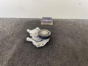 Gebruikte Spanner multiriem Mercedes G AMG (463) 4.0 G 63 AMG V8 32V Prijs € 60,50 Inclusief btw aangeboden door Van Kronenburg Engines