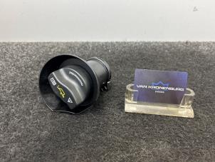 Gebruikte Oliedop Mercedes E (W212) E-300 CDI V6 24V BlueEfficiency Prijs € 39,95 Inclusief btw aangeboden door Van Kronenburg Engines