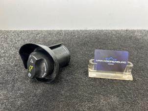 Gebruikte Oliedop Mercedes GLE (W166) 350d 3.0 V6 24V BlueTEC 4-Matic Prijs € 39,95 Inclusief btw aangeboden door Van Kronenburg Engines