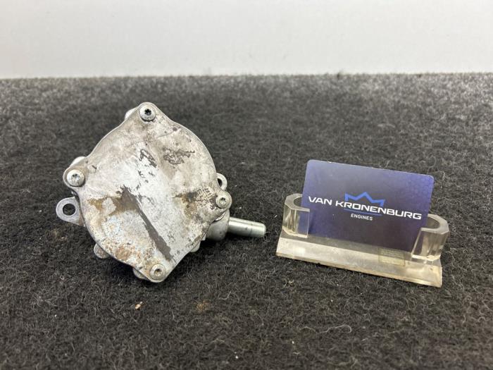 Gebruikte Vacuumpomp Rembekrachtiging Mercedes Vito (639.6) 2.2 111 CDI 16V Prijs € 49,95 Inclusief btw aangeboden door Van Kronenburg Engines