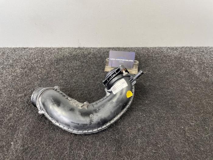 Gebruikte Intercooler Buis Lamborghini Urus 4.0 V8 Prijs € 99,95 Inclusief btw aangeboden door Van Kronenburg Engines