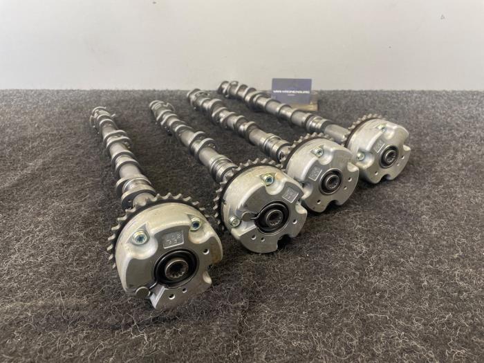 Nokkenas set van een Lamborghini Huracan 5.2 V10 LP 600-4 2021