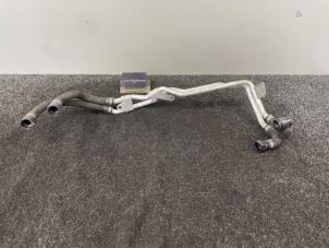 Gebruikte Leiding (diversen) BMW 3 serie (F30) 330d 3.0 24V Prijs € 19,95 Inclusief btw aangeboden door Van Kronenburg Engines