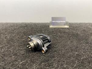 Gebruikte Nokkenas Sensor Porsche Panamera Sport Turismo (971H) 2.9 V6 24V 4 Prijs € 14,96 Inclusief btw aangeboden door Van Kronenburg Engines