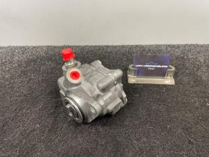 Gebruikte Servopomp Fiat Ducato (250) 3.0 D 160 Multijet Power 4x4 Prijs € 44,95 Inclusief btw aangeboden door Van Kronenburg Engines