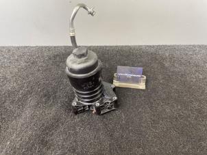 Gebruikte Oliefilterhuis Porsche Macan (95B) 3.0 V6 24V S Prijs € 29,95 Inclusief btw aangeboden door Van Kronenburg Engines