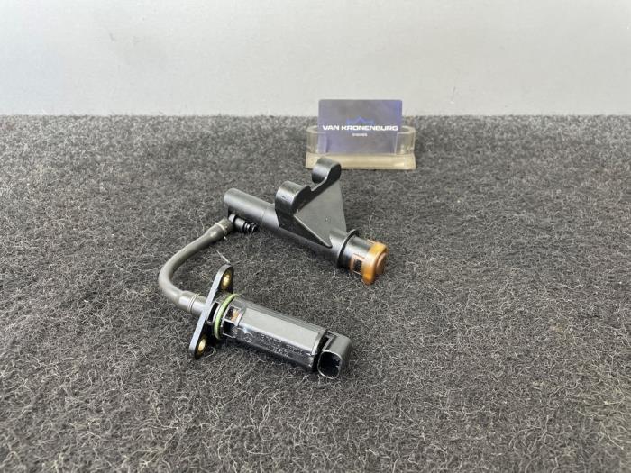 Gebruikte Oliepeil sensor Mercedes S (W220) 2.8 S-280 18V Prijs € 49,95 Inclusief btw aangeboden door Van Kronenburg Engines