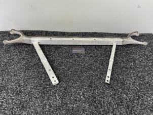 Gebruikte Veerpootbrug Audi A8 (D3) Prijs € 29,95 Inclusief btw aangeboden door Van Kronenburg Engines