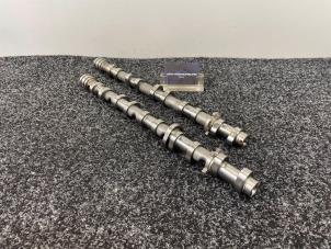 Gebruikte Nokkenas set Lamborghini Gallardo 5.2 V-10 40V FSI LP550-2 Prijs € 700,00 Inclusief btw aangeboden door Van Kronenburg Engines