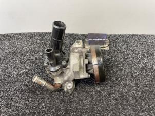 Gebruikte Waterpomp Ford Focus 3 RS 2.3 RS EcoBoost 16V Prijs € 121,00 Inclusief btw aangeboden door Van Kronenburg Engines