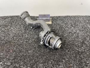 Gebruikte Thermostaathuis Mercedes CL AMG (216) 5.5 CL-63 AMG V8 32V Prijs € 99,99 Inclusief btw aangeboden door Van Kronenburg Engines