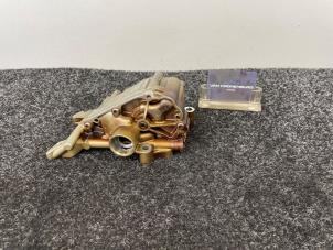 Gebruikte Oliepomp BMW 3 serie (E90) 328i 24V Prijs € 363,00 Inclusief btw aangeboden door Van Kronenburg Engines