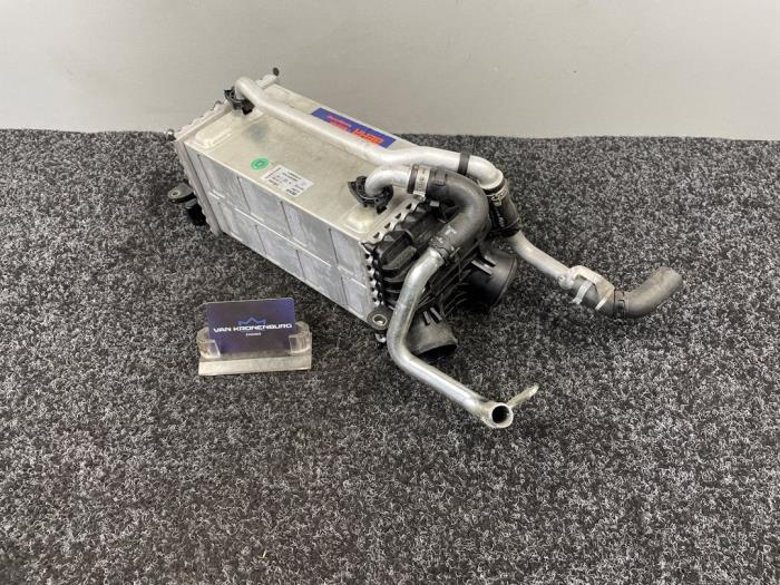Gebruikte Intercooler Mercedes E (W212) E-500 4.7 V8 32V 4-Matic Prijs € 242,00 Inclusief btw aangeboden door Van Kronenburg Engines