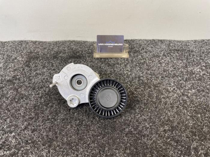 Nieuwe Spanner multiriem Audi Q7 (4LB) 3.0 TDI V6 24V Clean Diesel Prijs € 49,95 Inclusief btw aangeboden door Van Kronenburg Engines