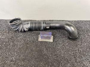 Gebruikte Luchtinlaat slang Mazda 3 (BM/BN) 2.2 SkyActiv-D 150 16V Prijs € 19,95 Inclusief btw aangeboden door Van Kronenburg Engines