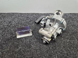 Nieuwe Servopomp Chrysler PT Cruiser 2.2 CRD 16V Prijs € 399,95 Inclusief btw aangeboden door Van Kronenburg Engines