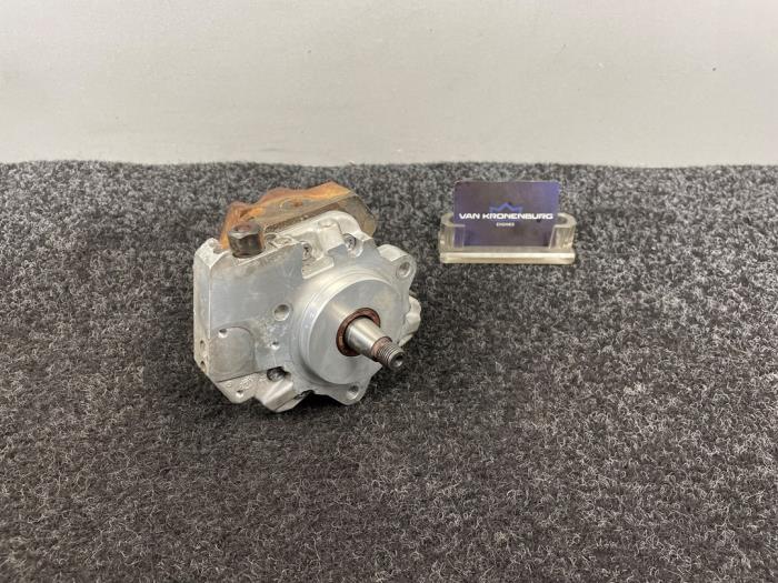 Gebruikte Brandstofpomp Mechanisch BMW 3 serie (E92) 325d 24V Prijs € 129,95 Inclusief btw aangeboden door Van Kronenburg Engines