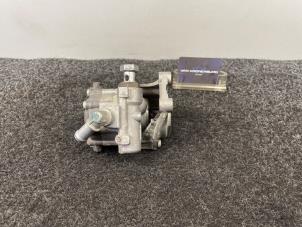 Gebruikte Pomp Servo Audi RS 4 Avant (B7) RS4 4.2 V8 40V Prijs € 181,50 Inclusief btw aangeboden door Van Kronenburg Engines