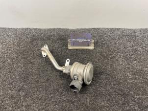 Gebruikte EGR Klep Audi RS 4 Avant (B7) RS4 4.2 V8 40V Prijs € 39,95 Inclusief btw aangeboden door Van Kronenburg Engines