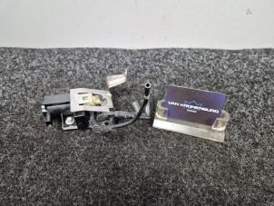 Gebruikte Turbodruk sensor Mercedes C (W205) C-63 AMG S,Edition 1 4.0 V8 Biturbo Prijs € 19,95 Inclusief btw aangeboden door Van Kronenburg Engines