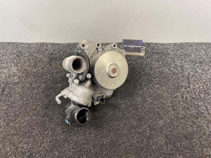 Gebruikte Waterpomp Jeep Grand Cherokee (WK/WK2) 3.0 CRD V6 24V Prijs € 99,95 Inclusief btw aangeboden door Van Kronenburg Engines