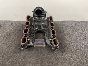 Gebruikte Inlaatspruitstuk Mercedes ML III AMG (166) 5.5 ML-63 AMG V8 32V Biturbo Prijs € 119,95 Inclusief btw aangeboden door Van Kronenburg Engines