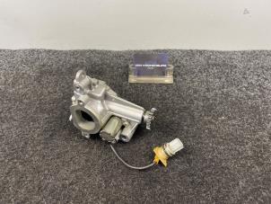 Gebruikte Oliepomp Nissan Qashqai (J11) 1.3 DIG-T 158 16V Prijs € 99,95 Inclusief btw aangeboden door Van Kronenburg Engines